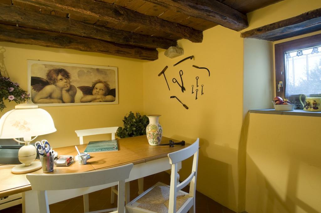 Agriturismo Petrognano SantʼEllero エクステリア 写真