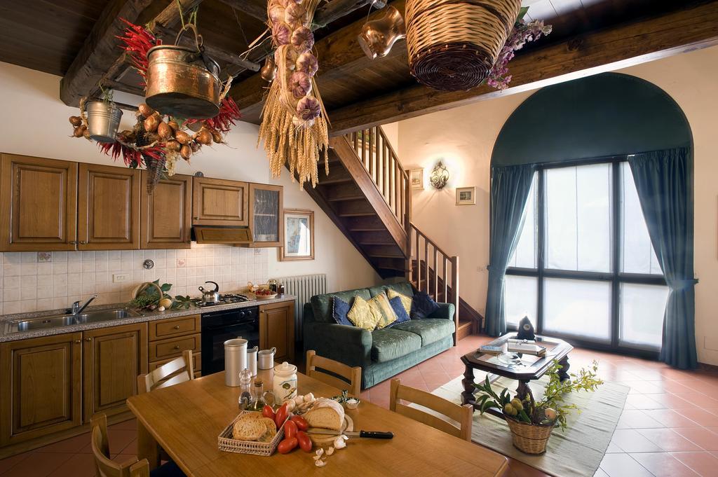 Agriturismo Petrognano SantʼEllero エクステリア 写真